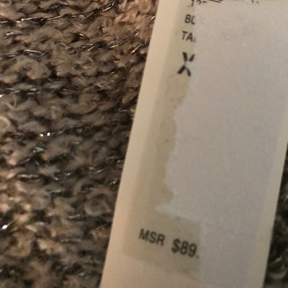 Nurture tan and metallic sweater size XL - Picture 7 of 7